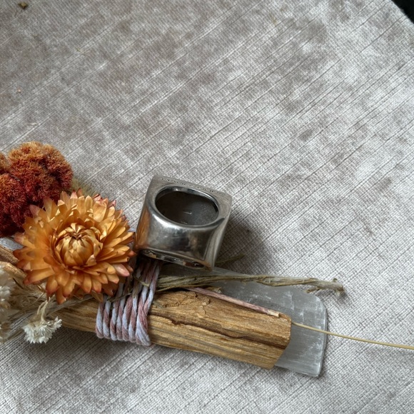 PIANEGONDA LARGE CABOCHON  YELLOW RUTILATED QUARTZ STERLING SILVER RING SIZE71/2 - Picture 6 of 8